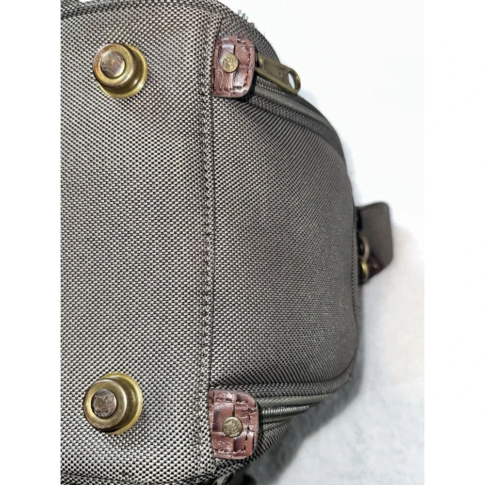 Tommy Bahama Essentials Travel Carry On Overnight Green Canvas Duffle Bag